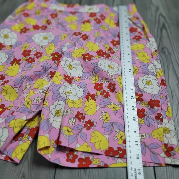 Vero Moda Women's High Waisted Shorts Size XS Pink Floral 100% Cotton Pockets - Picture 9 of 10